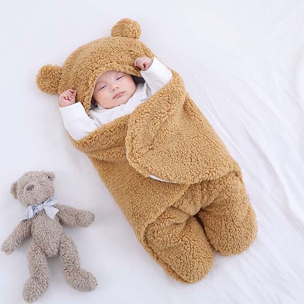 HUGGIEBEAR™ – GUĻAMMAISS ZĪDAIŅIEM